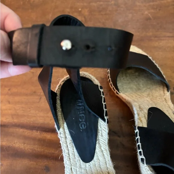 EUC Vince Black Leather Espadrilles - Picture 8 of 9